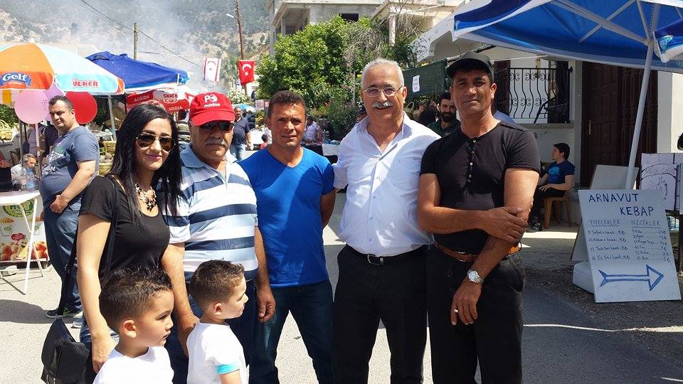 Birleşik Kıbrıs Partisi Genel Başkanı İzzet İzcan, beraberindeki heyetle birlikte 3. Görneç El Makarnası Festivaline katıldı.