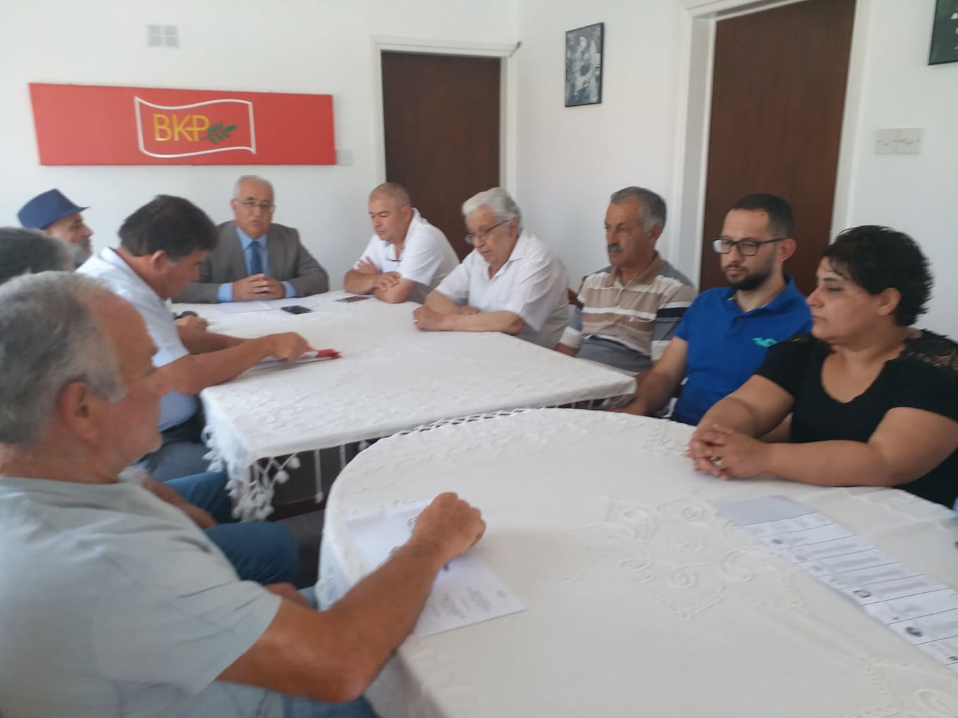 BKP, AP seçimlerinde BKP’nin de mensubu olduğu Avrupa Sol Partisi üyesi olan AKEL’i destekleme kararı aldı.