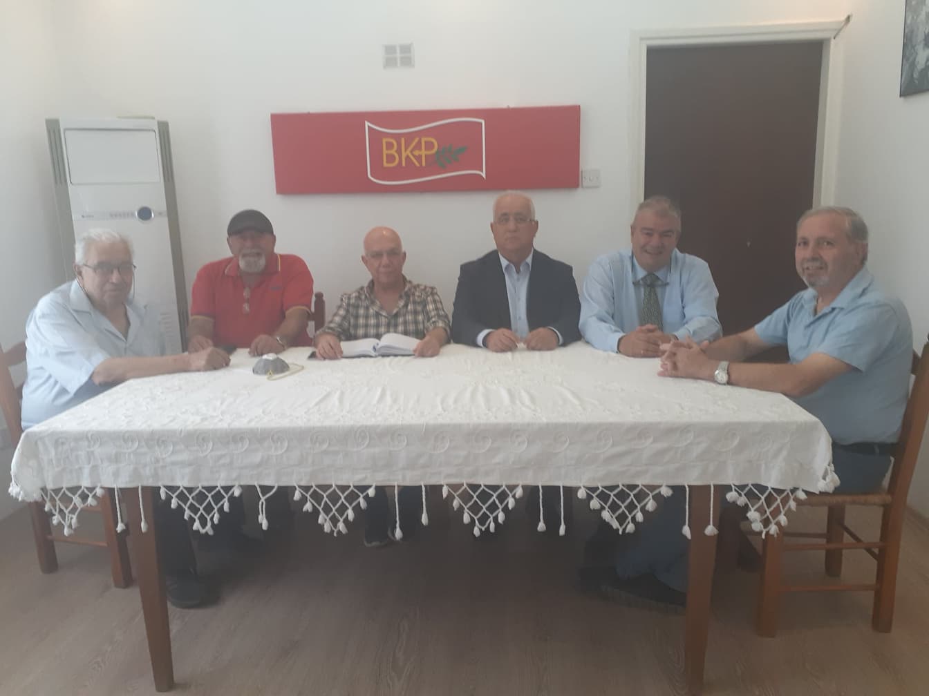 Federal Kıbrıs Hareketi, Birleşik Kıbrıs Partisi’ni ziyaret etti.